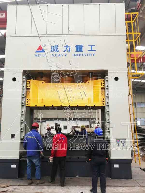 5000噸挖掘機斗齒快速鍛造液壓機