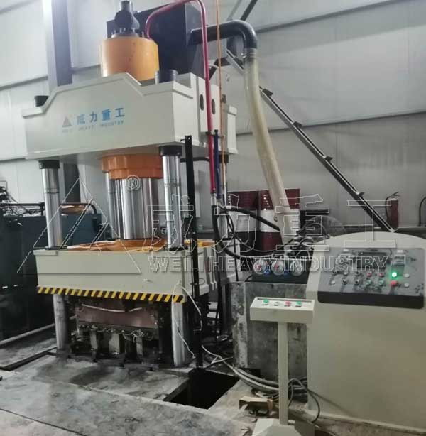 生產(chǎn)復合漏糞板機器設備廠(chǎng)家哪家好？?jì)r(jià)格便宜